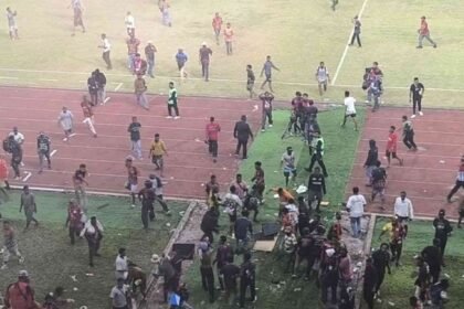 Persipura Dihukum Berat, Dilarang Main Depan Penonton Satu Musim Penuh dan Denda Rp240 Juta