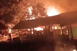 Ponpes Nurul Jadid Mesuji Hangus Dibakar Massa, Imbas Dugaan Skandal Pencabulan Pimpinannya