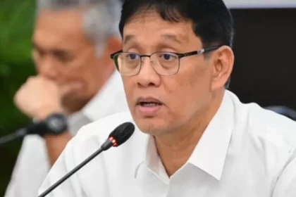 Dolar Ngamuk Tembus Rp17.730, Menkeu Purbaya Garansi Harga BBM Subsidi Tak Naik
