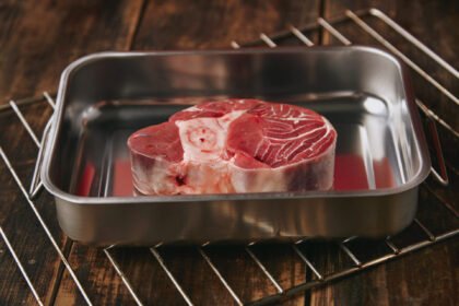 Jangan Asal Cemplung Freezer! Ikuti 8 Cara Cerdas Ini Agar Daging Kurban Awet Berbulan-bulan