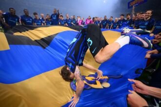 Inter Milan resmi mengunci gelar juara Liga Italia usai menundukkan Parma 2-0 di Giuseppe Meazza.