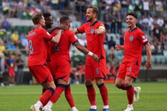 Jadwal lengkap Timnas Inggris di Piala Dunia 2026, daftar pemain, kondisi terkini skuad Thomas Tuchel, analisis peluang juara, hingga update cedera pemain utama The Three Lions.