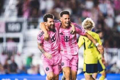 Inter Miami kembali kehilangan kekuatan di lini depan setelah Tadeo Allende (kanan) menjalani operasi lutut, membuat Lionel Messi harus beradaptasi dengan opsi serangan yang semakin terbatas jelang jeda Piala Dunia 2026.
