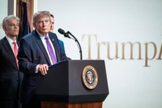 Dana Rp28 triliun usulan Trump justru picu perlawanan dari partainya sendiri. Jelang pemilu, konflik internal Partai Republik makin terbuka.