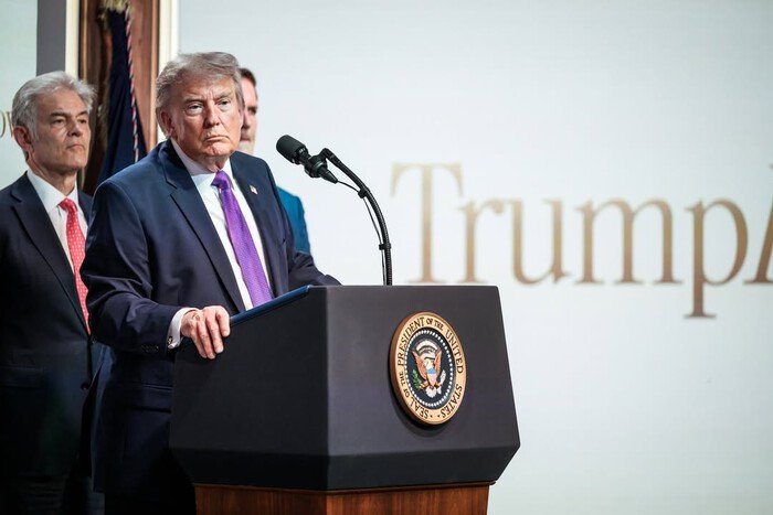 Dana Rp28 triliun usulan Trump justru picu perlawanan dari partainya sendiri. Jelang pemilu, konflik internal Partai Republik makin terbuka.