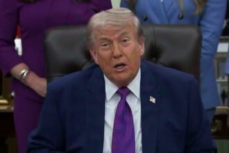 Trump wacanakan penghapusan sementara pajak BBM di tengah lonjakan harga akibat konflik Iran—solusi cepat atau risiko fiskal baru?