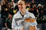 Elina Svitolina kembali berjaya di Roma! Tumbangkan Coco Gauff lewat laga tiga set penuh drama, Svitolina amankan gelar ketiga Italian Open sekaligus koleksi 20 trofi WTA.