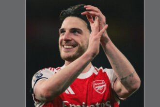 Declan Rice menyebut Bukayo Saka sebagai pemain terbaik yang pernah menjadi rekan setimnya di Arsenal usai The Gunners memastikan gelar Liga Inggris 2026.