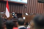 Presiden Prabowo Subianto menyampaikan arah kebijakan fiskal RAPBN 2027 dengan target defisit APBN maksimal 2,4 persen dari PDB dalam Rapat Paripurna DPR RI di Kompleks Parlemen Jakarta.