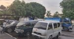 Kasus penyelewengan BBM subsidi di Bogor terungkap setelah polisi menemukan praktik penggantian barcode dan pelat nomor kendaraan untuk membeli Solar dan Pertalite secara berulang di SPBU.