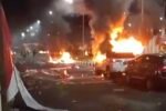Kekalahan Persipura Picu Kerusuhan dan Aksi Bakar Mobil di Stadion Lukas Enembe