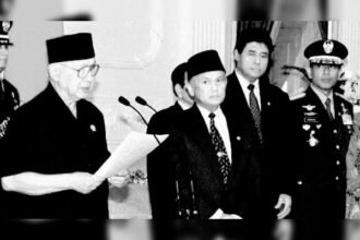 Jejak Sejarah 21 Mei: Runtuhnya Orde Baru hingga Lahirnya FIFA