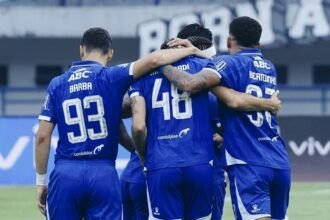 Persib Kena Sanksi FIFA, Transfer Bart Ramselaar Terancam Gagal