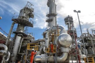 Ekonom Tegaskan Industri dan Sektor Energi Perlu Dijaga Bersama di Tengah Krisis Energi Global