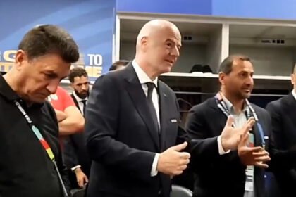 Alami Diskriminasi di AS, Presiden FIFA Datangi Ruang Ganti Timnas Iran dan Bilang Begini