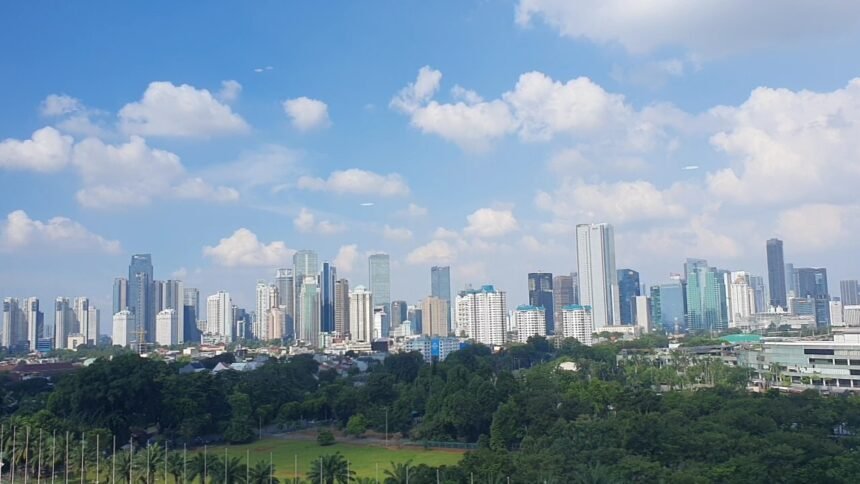 Prakira Cuaca 21 Juni, BMKG: Cuaca Jakarta Hari Ini Didominasi Cerah