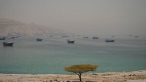 selat hormuz