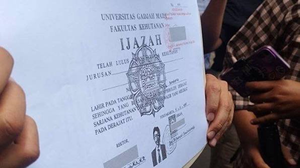 Kasus Tuduhan Ijazah Palsu P21, Jokowi Siap Hadir di Sidang