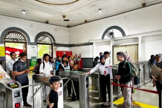Pengguna Commuter Line Jabodetabek Meningkat Selama Libur Sekolah