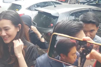Thariq Halilintar & Aaliyah Massaid Serahkan Bukti ke Polisi dalam Kasus Hanania Travel