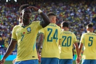 Tim Samba Menggila! Les Grenadiers Dibantai 3-0