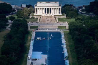 Trump Geram Kolam Refleksi Lincoln Diduga Jadi Sasaran Vandalisme