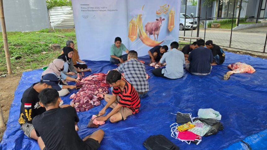 Patra Malioboro Hotel Tebar Keberkahan Iduladha melalui Penyaluran Hewan Kurban
