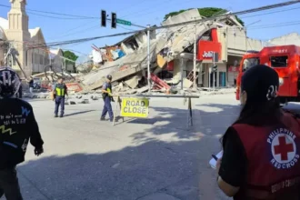 Gempa Magnitudo 7,7 Filipina Selatan Telan 3 Korban Jiwa, Restoran hingga Sekolah Jadi Puing