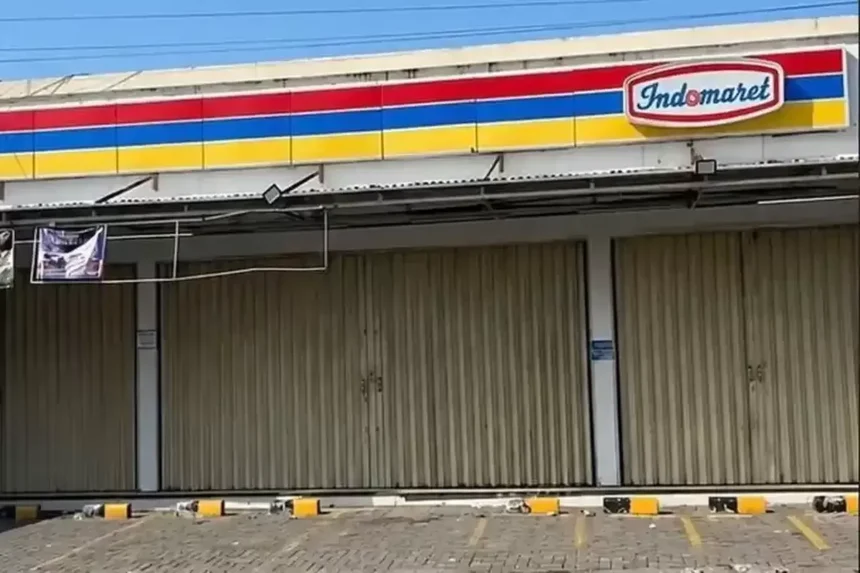 Belasan Ribu Karyawan Mogok Kerja, 2.728 Gerai Indomaret Kompak Gembok Pintu Dua Hari