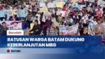 Ratusan Warga Batam Gelar Pawai Dukung Keberlanjutan Program Makan Bergizi Gratis