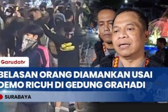 Demo di Depan Gedung Grahadi Surabaya Berujung Ricuh, Belasan Orang Diamankan Polisi