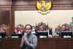 Nadiem Makarim Buka Suara Usai Divonis 10 Tahun: "4 Hakim Tak Berani Tatap Mata Saya"