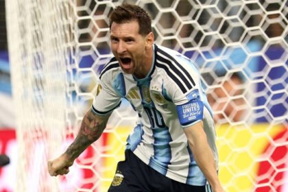 Lionel Messi menjadi pahlawan kemenangan Argentina setelah mencetak dua gol ke gawang Austria dan mengantar Albiceleste melaju ke babak 32 besar Piala Dunia 2026.