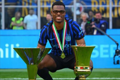Reijnders Bocorkan Transfer Dumfries ke Real Madrid Jelang Piala Dunia
