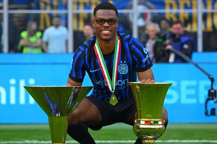 Reijnders Bocorkan Transfer Dumfries ke Real Madrid Jelang Piala Dunia