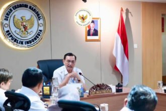 Luhut Binsar Pandjaitan mendorong penyempurnaan Program Makan Bergizi Gratis dilakukan secara bertahap agar pelaksanaan lebih efisien, terukur, dan mampu menjangkau penerima manfaat secara optimal.