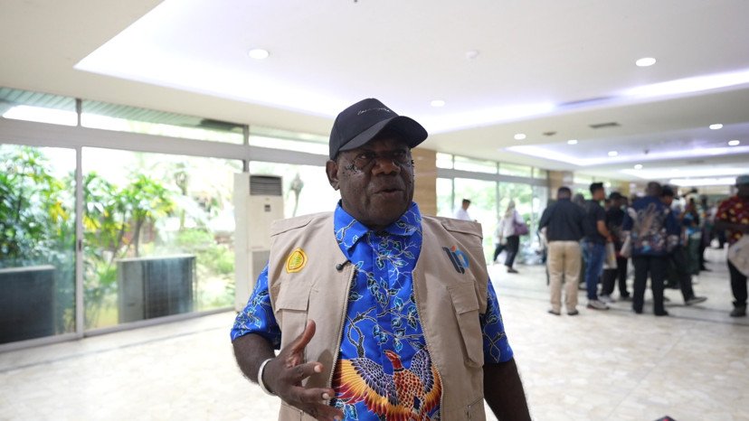 Petani di berbagai wilayah Papua menyambut program Cetak Sawah Rakyat sebagai langkah strategis memperkuat ketahanan pangan, meningkatkan kesejahteraan warga, dan menjawab perubahan pola konsumsi generasi muda.