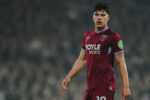 Mateus Fernandes semakin dekat menuju Manchester United setelah tercapai kesepakatan personal di tengah persaingan sengit dengan Tottenham Hotspur.