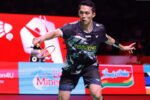 Jonatan Christie harus mengakui keunggulan wakil Kanada, Victor Lai, pada final Indonesia Open 2026 di Istora Senayan, Jakarta.