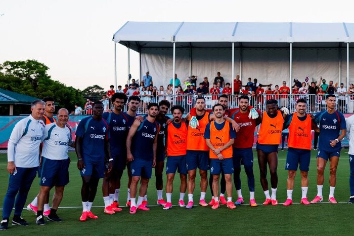 Kemunculan beberapa buaya liar di sekitar kamp latihan Timnas Portugal di Florida menjadi perhatian menjelang dimulainya Piala Dunia 2026.