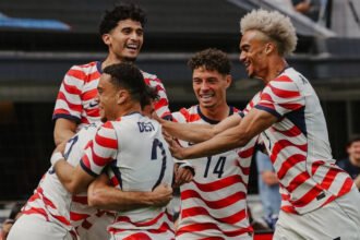 Amerika Serikat menghadapi Paraguay pada laga pembuka Piala Dunia 2026 dalam duel dua filosofi berbeda antara sepak bola menyerang dan pertahanan disiplin.
