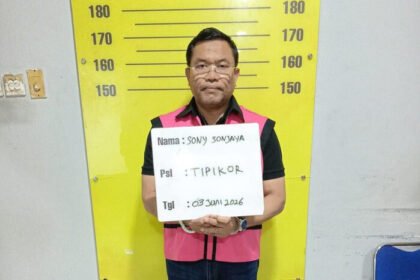 Sony Sonjaya siap jadi Justice Collaborator dan berjanji bongkar aktor besar di balik dugaan korupsi program Makan Bergizi Gratis.