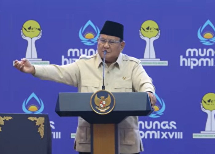Presiden Prabowo Subianto menegaskan nasionalisme merupakan fondasi utama pertumbuhan ekonomi berkelanjutan saat membuka Munas HIPMI XVIII di Bandar Lampung.