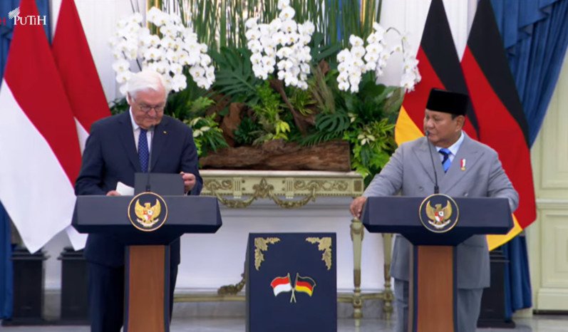 Prabowo Subianto dan Frank-Walter Steinmeier menegaskan komitmen Indonesia–Jerman dalam memperkuat diplomasi global untuk menjaga perdamaian dunia di Istana Merdeka.