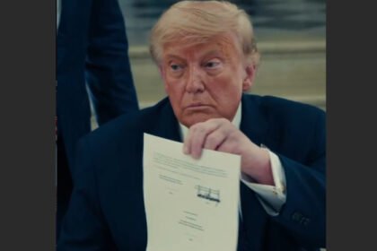 Skema dana rekonstruksi Iran senilai Rp4.800 triliun dalam kesepakatan Trump memicu perdebatan global soal sumber pendanaan dan kepentingan geopolitik.