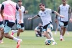 Lionel Messi dan Julian Alvarez diproyeksikan menjadi duet utama Argentina dalam misi mempertahankan gelar Piala Dunia 2026.