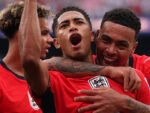 Jude Bellingham dan Harry Kane membawa Inggris menaklukkan Panama 2-0 sekaligus memastikan The Three Lions finis sebagai juara Grup L Piala Dunia 2026.