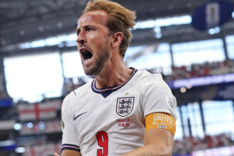 Harry Kane diperkirakan tetap tampil saat Inggris menghadapi Ghana setelah kondisi fisiknya dinyatakan aman dan hanya mengalami kram usai laga sebelumnya.