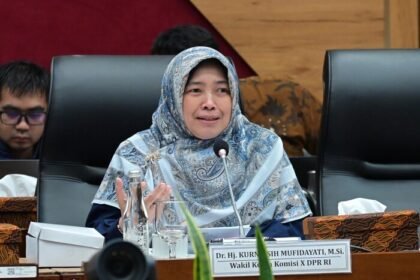 Percepatan revitalisasi sekolah terdampak bencana di Sumatra mendapat apresiasi DPR RI karena dinilai mampu mempercepat pemulihan layanan pendidikan sekaligus menjamin siswa kembali belajar di lingkungan yang aman dan nyaman.