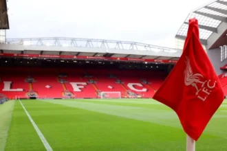 Liverpool memburu winger muda RB Leipzig, Yan Diomande, dengan nilai transfer mencapai Rp1,8 triliun untuk menggantikan Mohamed Salah di era baru di bawah Andoni Iraola.
